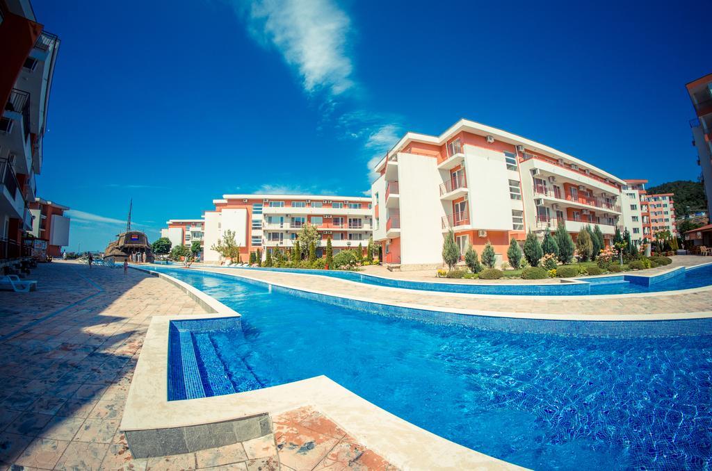 Privillege Fort Noks Beach Apartments Elenite Εξωτερικό φωτογραφία