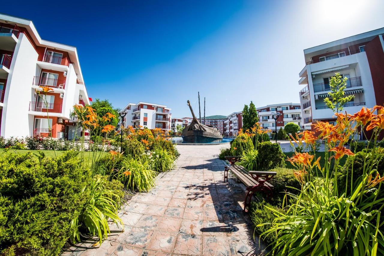 Privillege Fort Noks Beach Apartments Elenite Εξωτερικό φωτογραφία